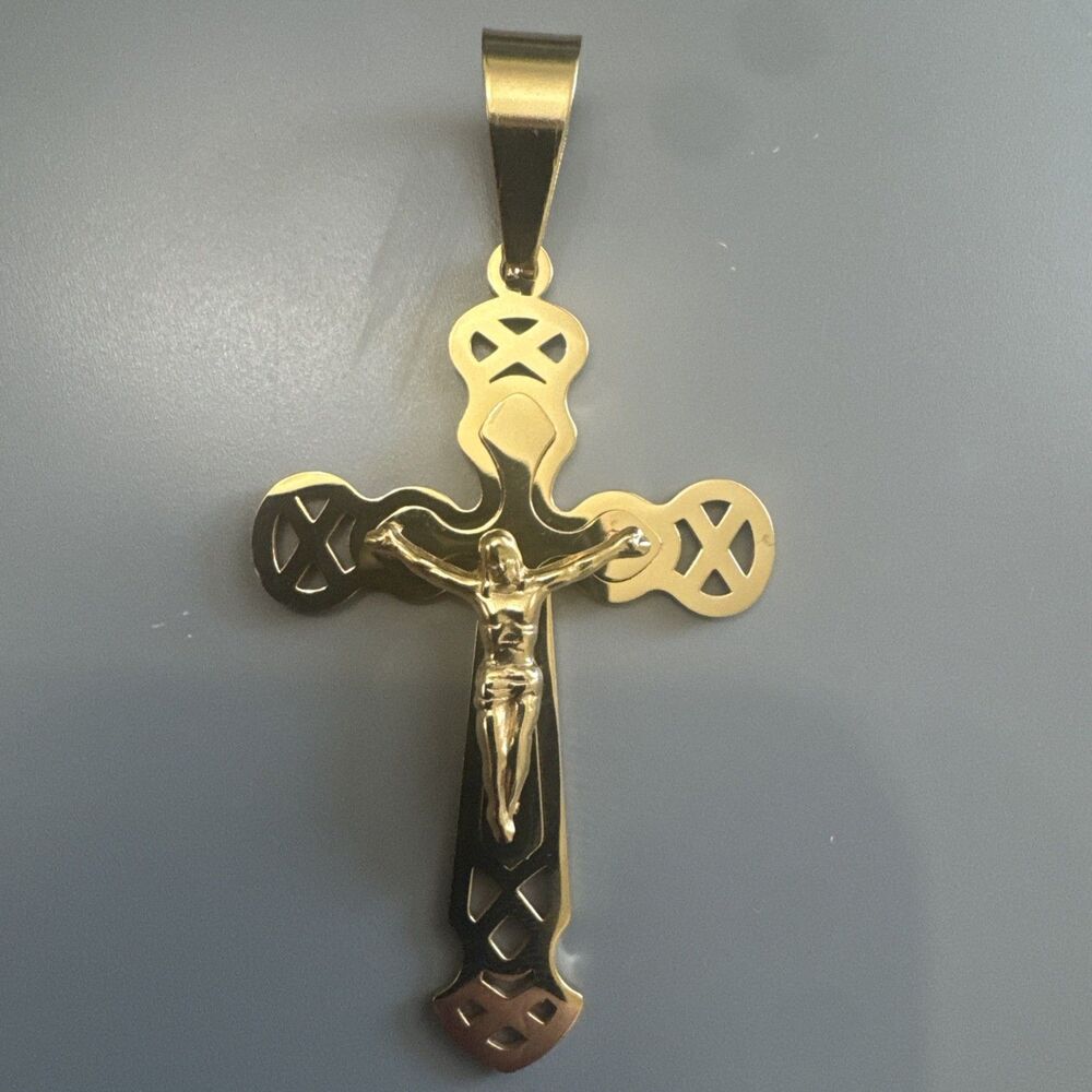 Stainless Steel Saint St. Benedict Crucifix Cross Pendants Necklace Gold Plated